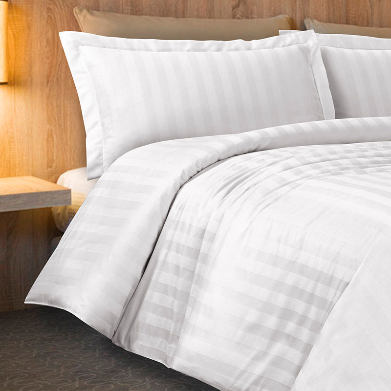 Completo Letto in Rasatello Rigato