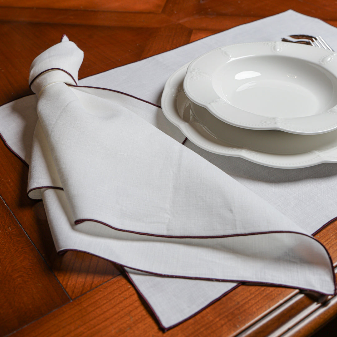 Tovaglietta Ricamo Scoiattolo