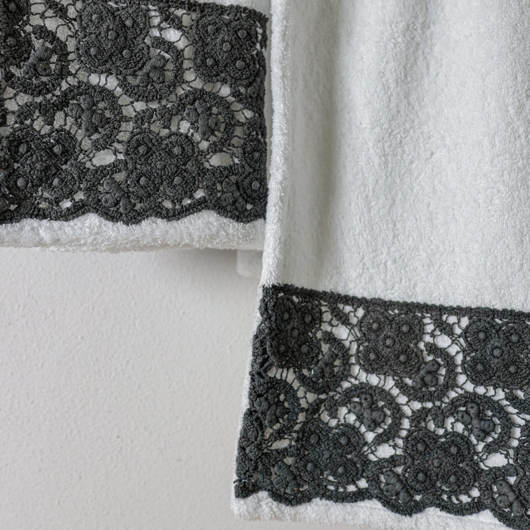 Coppia di Asciugamani Pizzo