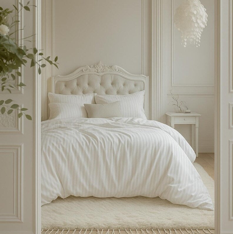 Parure Copripiumino Rasatello Rigato Bianco