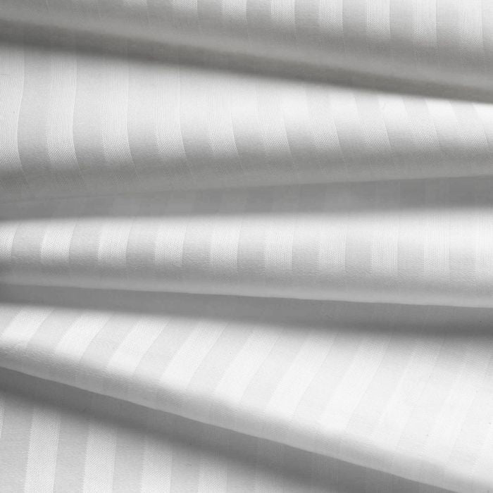 Completo Letto in Rasatello Rigato